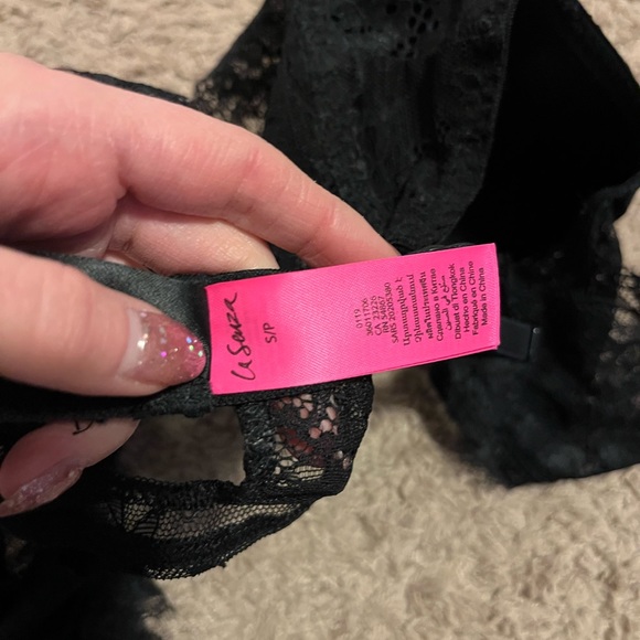 Black never worn super push-up bralette / bra top - Picture 2 of 3